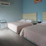 Hotel Zamburger Bukit Indah