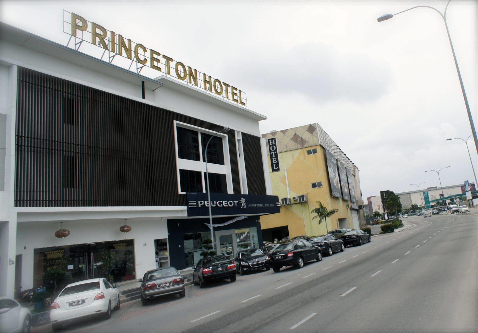 Zamburger Bukit Indah Johor Bahru